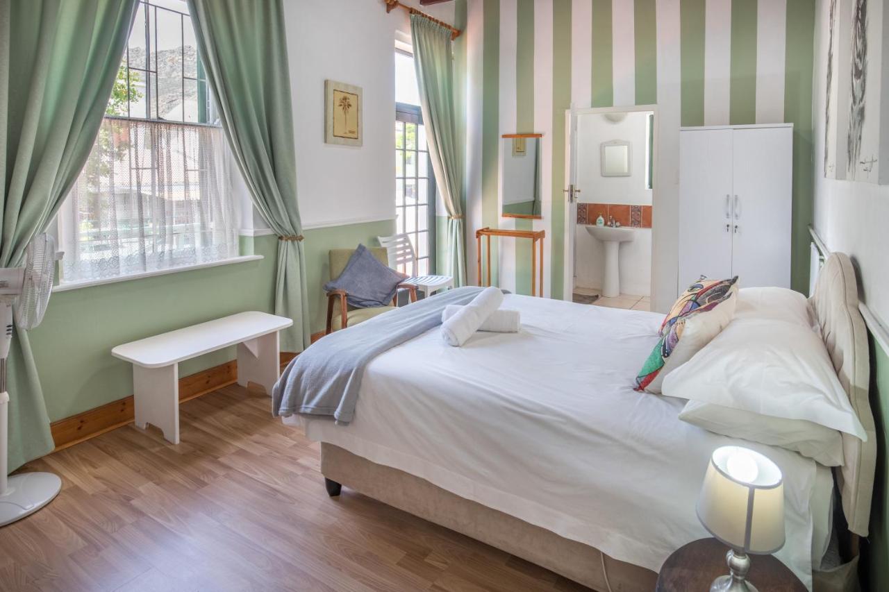 Koo Karoo Guest Lodge And Self Catering Montagu Eksteriør billede